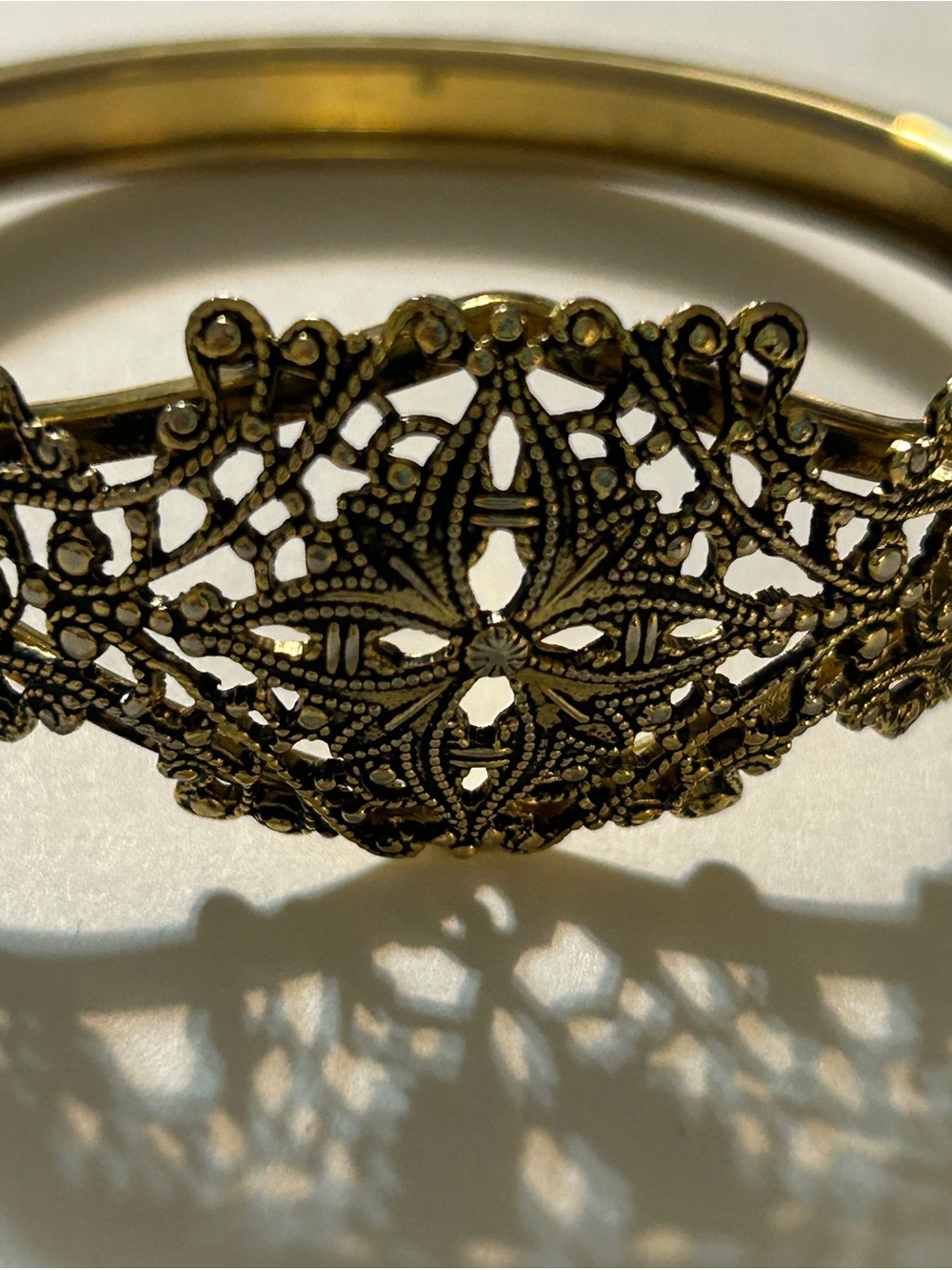 Vintage Gold Filigree Tiara Hinged Cuff Bracelet Etched Floral Clamper Bangle